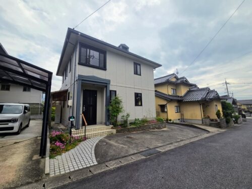 《松江市上乃木》リフォーム済の4LDK☆生活施設が身近に揃う住環境♪