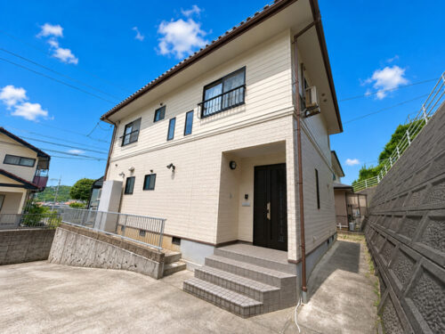 《古志原4丁目》約95坪のゆとりある敷地☆駐車3台可能の4LDK住宅♪